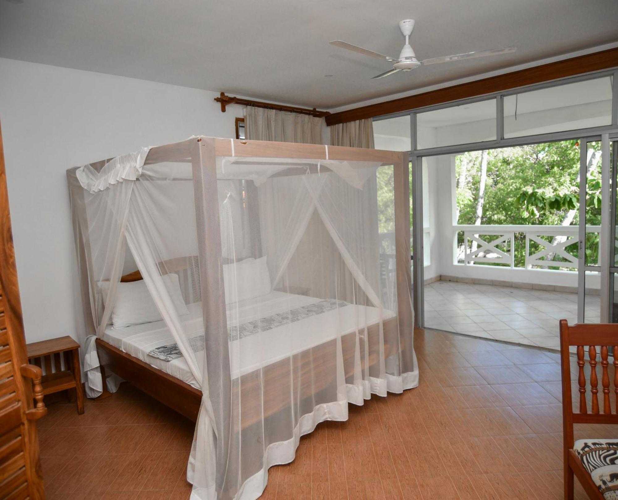 Coral Beach Resort Diani Beach Kültér fotó